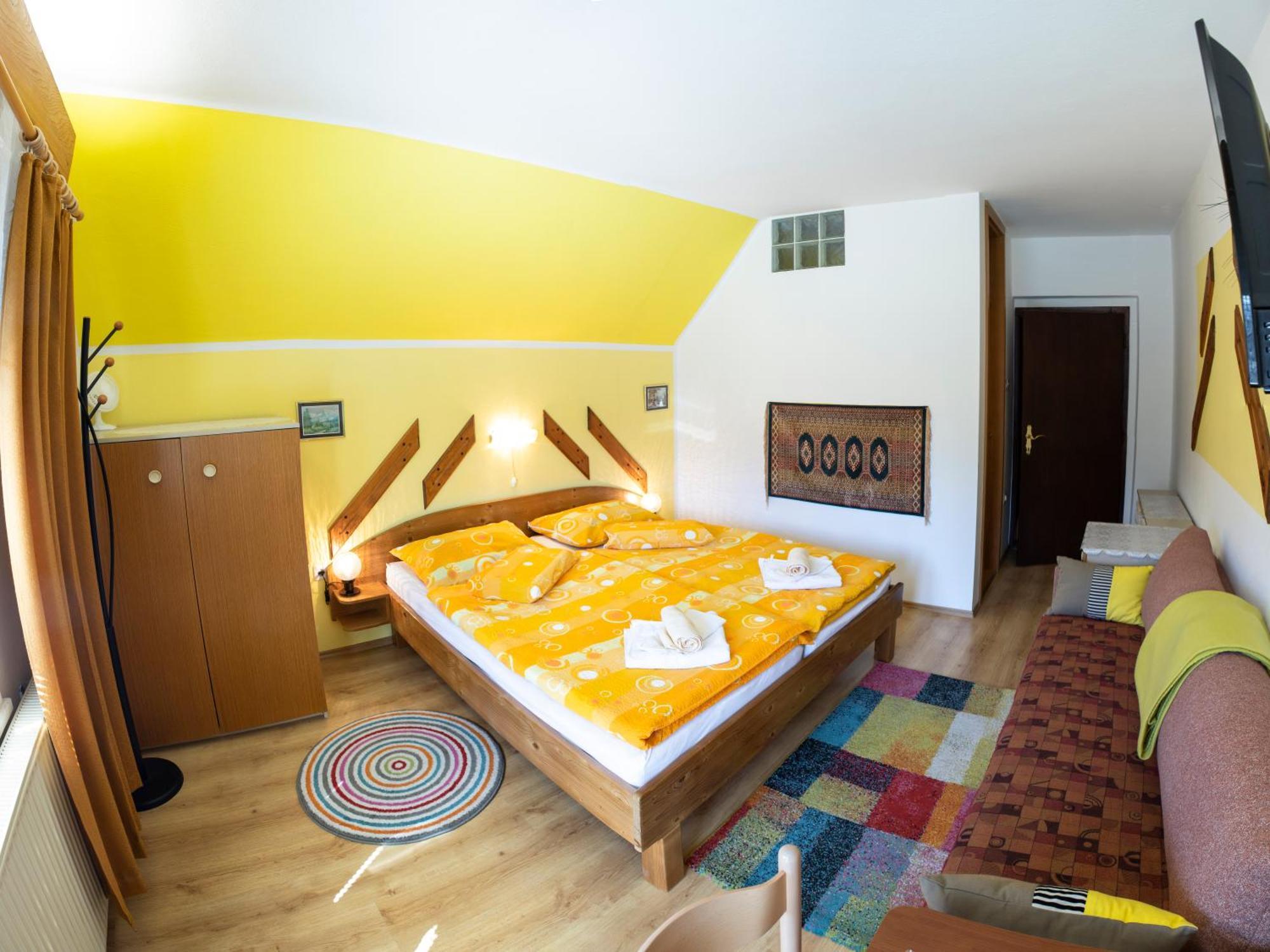 Apartments And Rooms Razen Bohinj Esterno foto